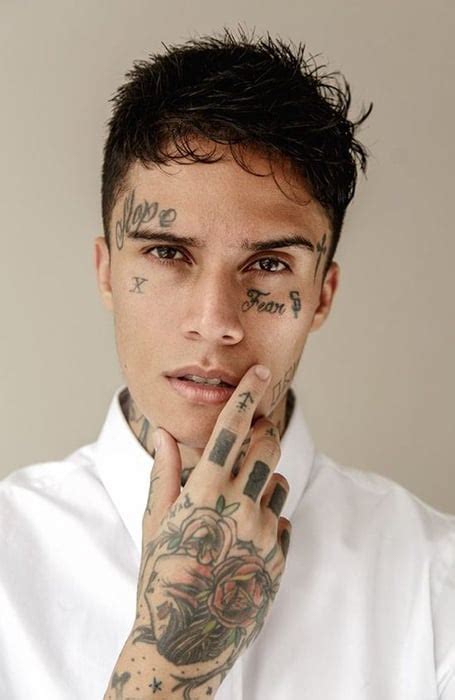 cool facial tattoos.